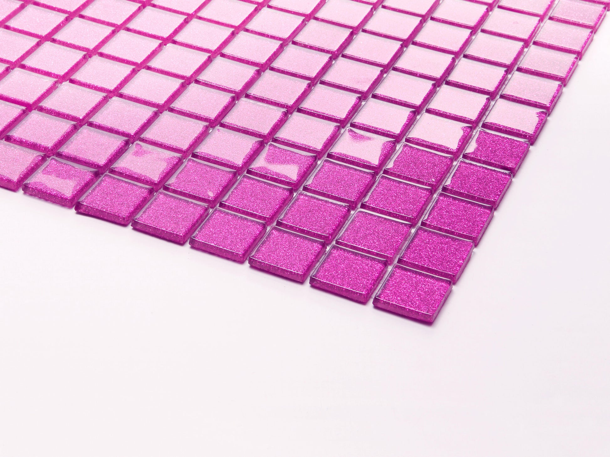 Klarglas Mosaik Fliesen Matte in dunklem Pink mit Glitzer. (MT0018 ) - Complement Fusion